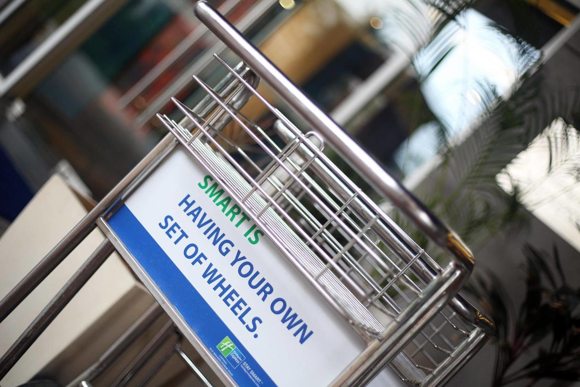Holiday Inn Express Chennai Old Mahabalipuram Road Buitenkant foto