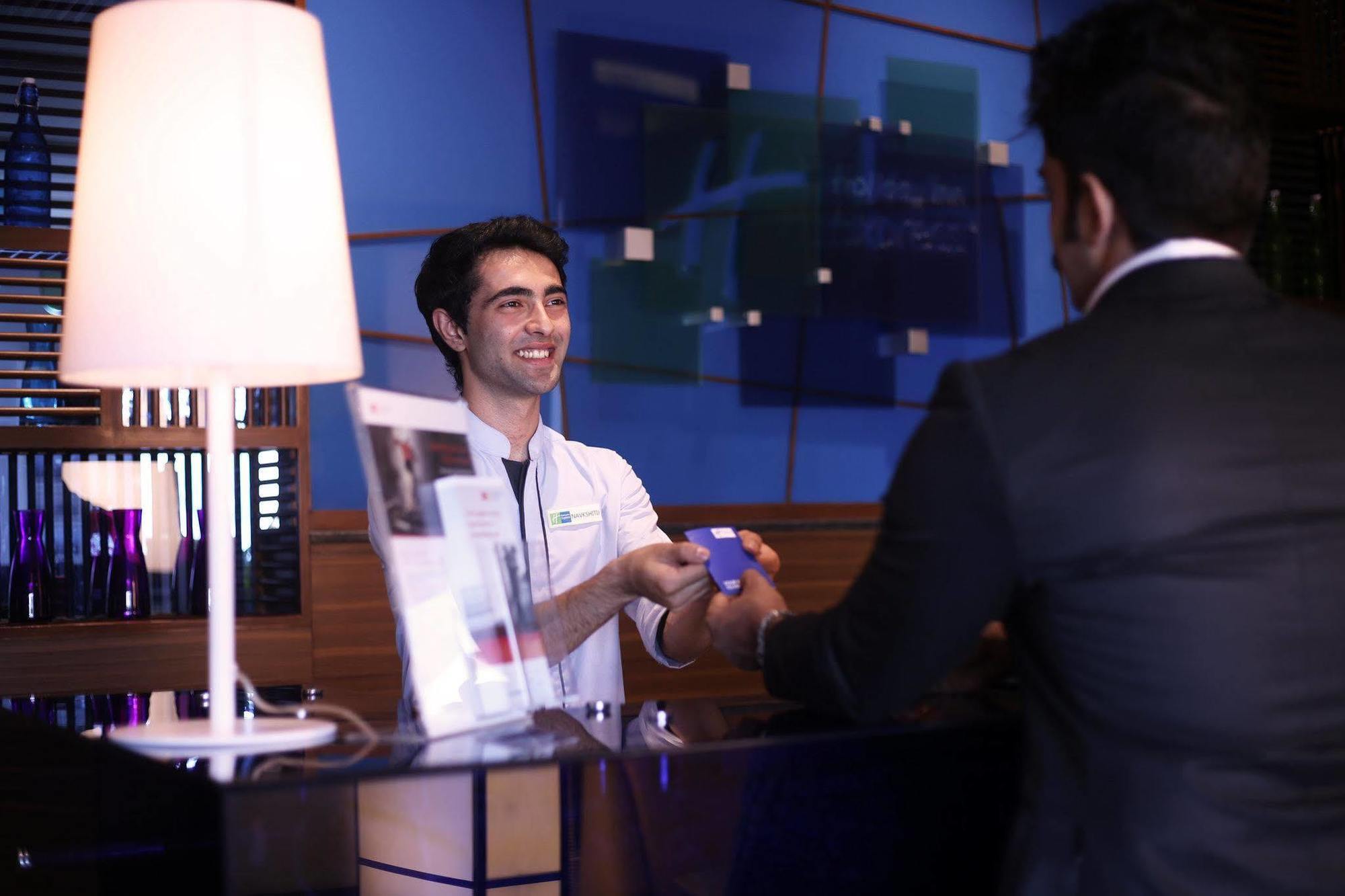 Holiday Inn Express Chennai Old Mahabalipuram Road Buitenkant foto