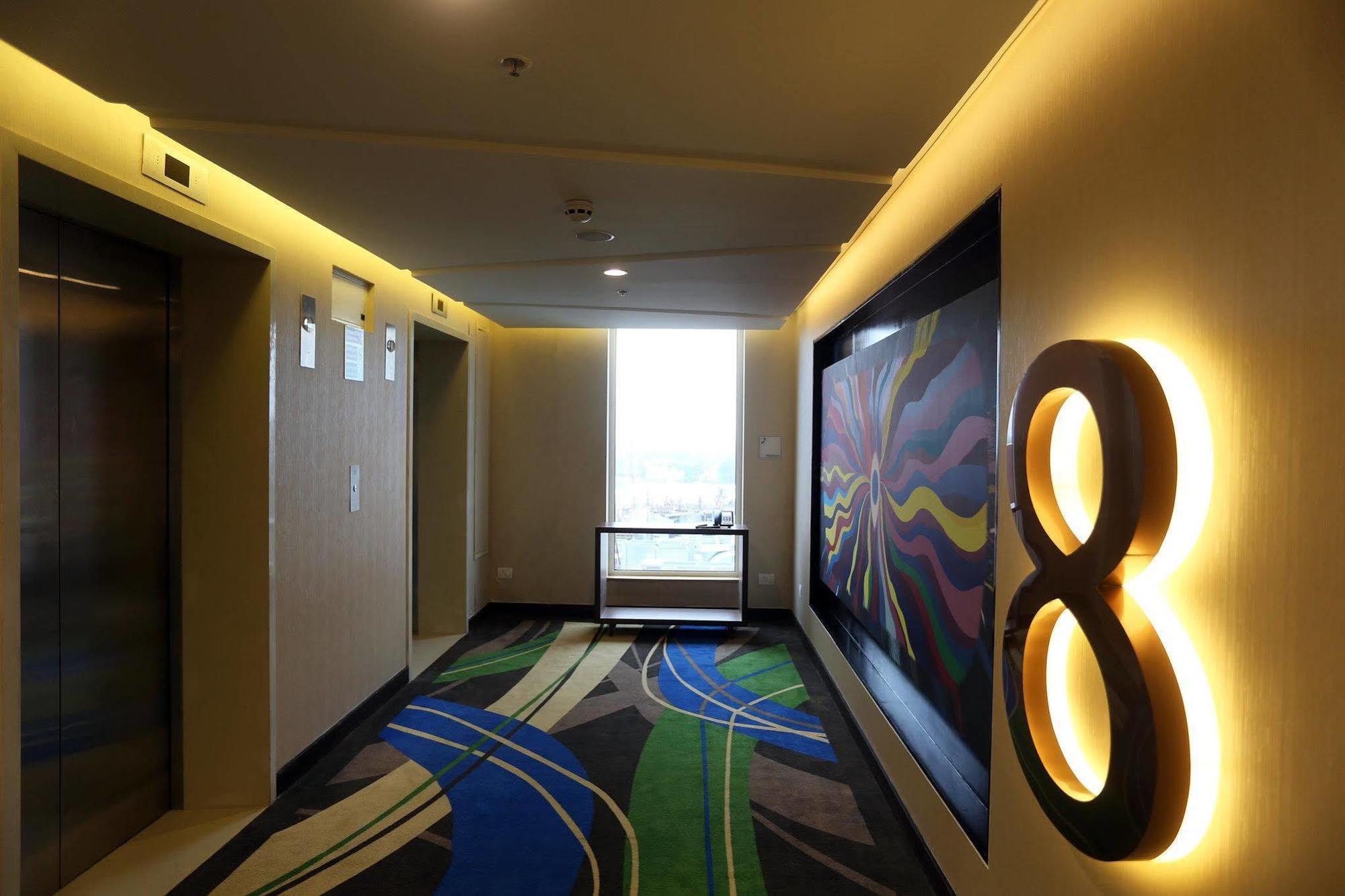 Holiday Inn Express Chennai Old Mahabalipuram Road Buitenkant foto
