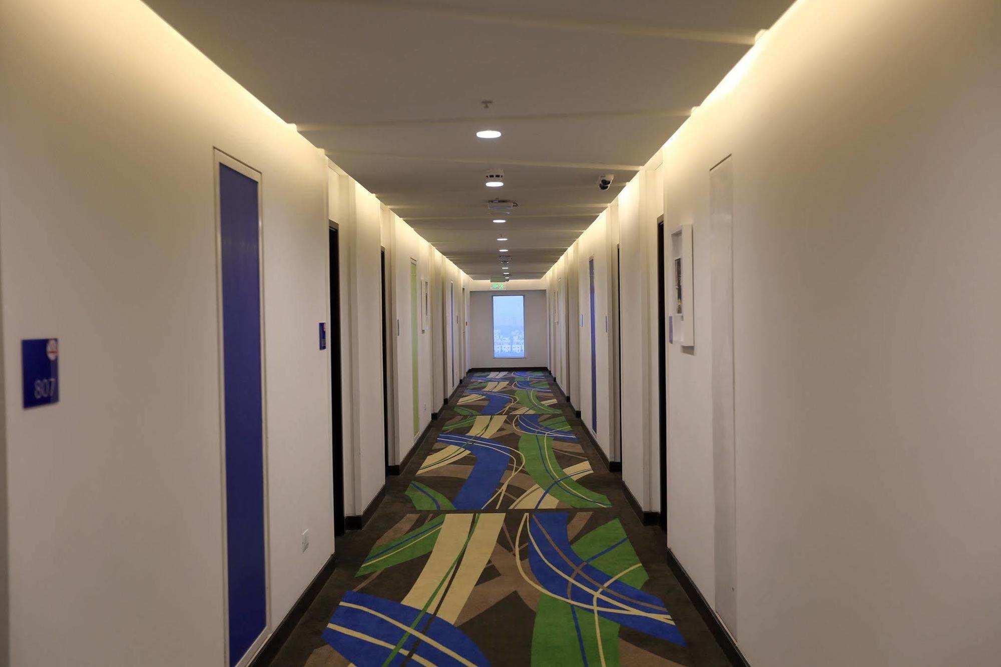 Holiday Inn Express Chennai Old Mahabalipuram Road Buitenkant foto